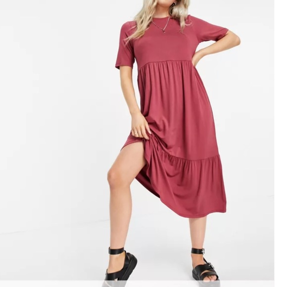 ASOS tiered dress - Picture 1 of 4